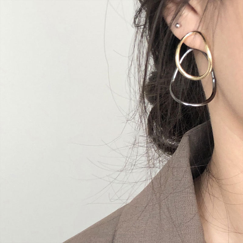 Cool Clash Irregular Curve Drop Oval Earrings