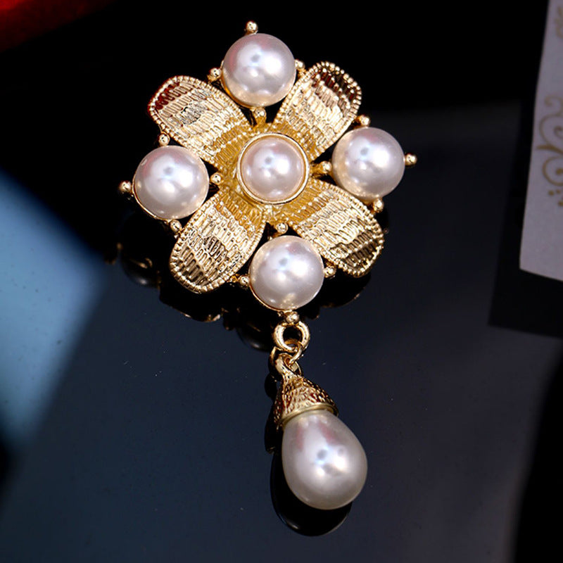 Baroque Pendant Pearl Brooch