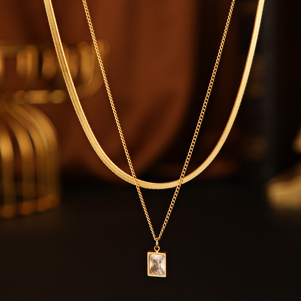 Niche Design Double Layers Square Pendant Necklace