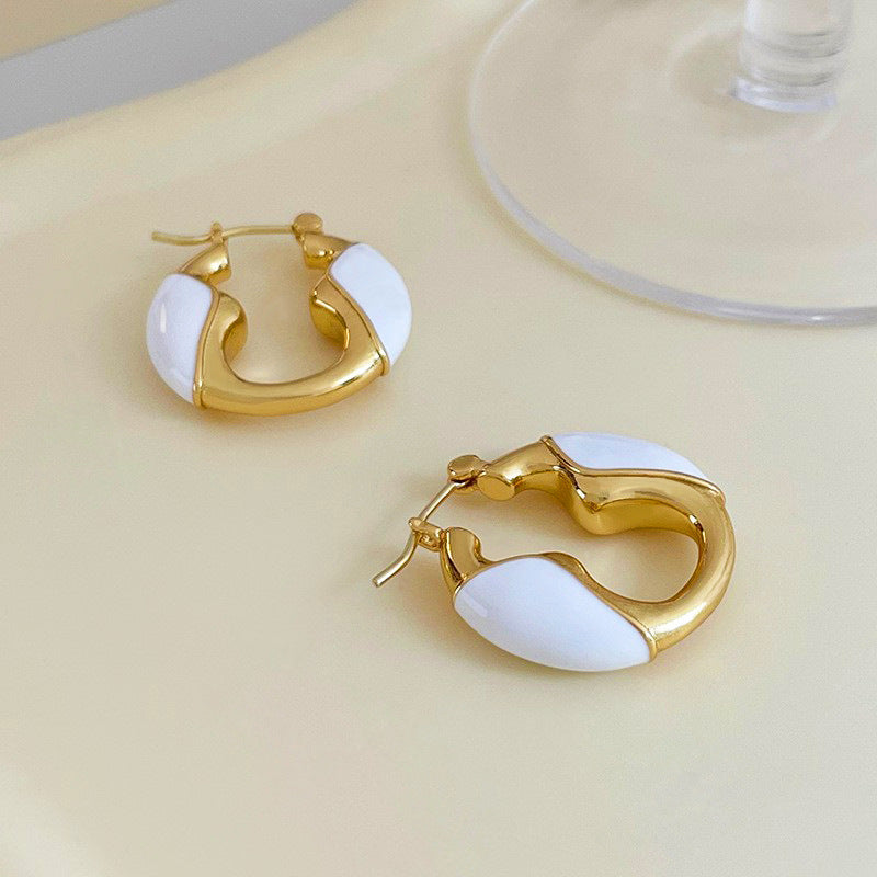 Fashion Cutout White Drip Circle Earrings