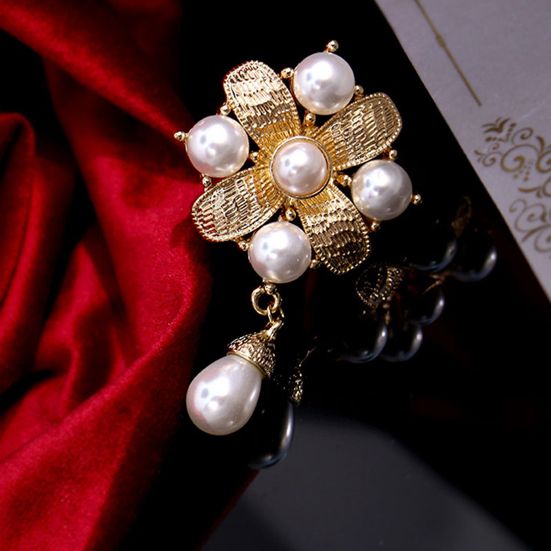 Baroque Pendant Pearl Brooch