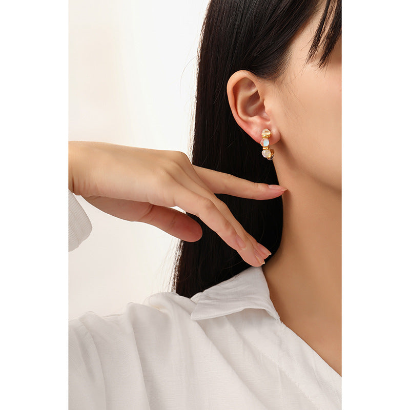 C-Shape Illusion Temperament Earrings