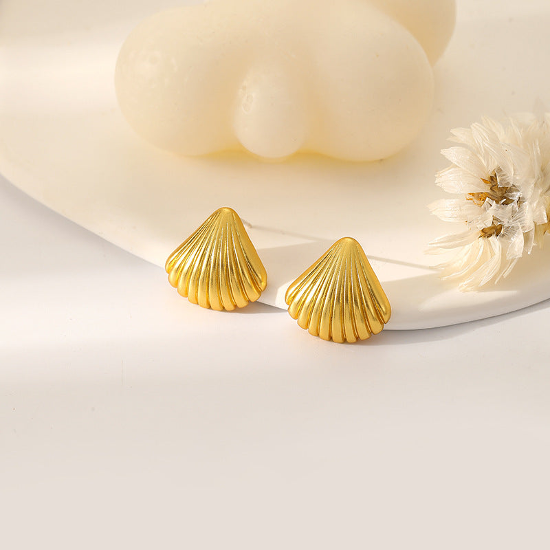 Vintage Metal Shell Earrings