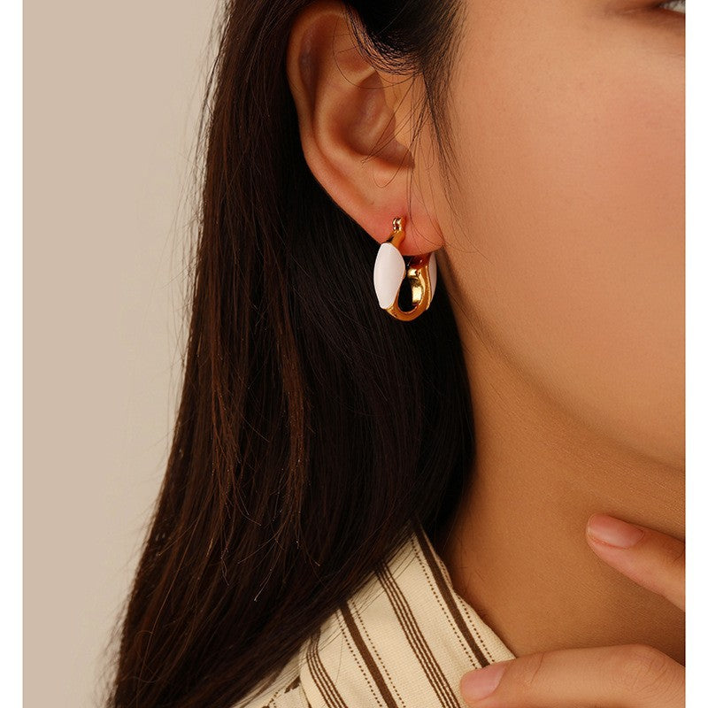 Fashion Cutout White Drip Circle Earrings