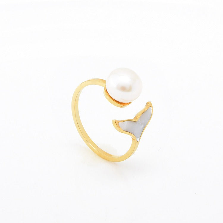 Fishtail Pearl Split Ring