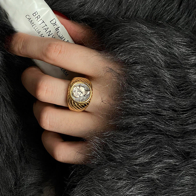 Vintage Gold Fashion Textured Ring