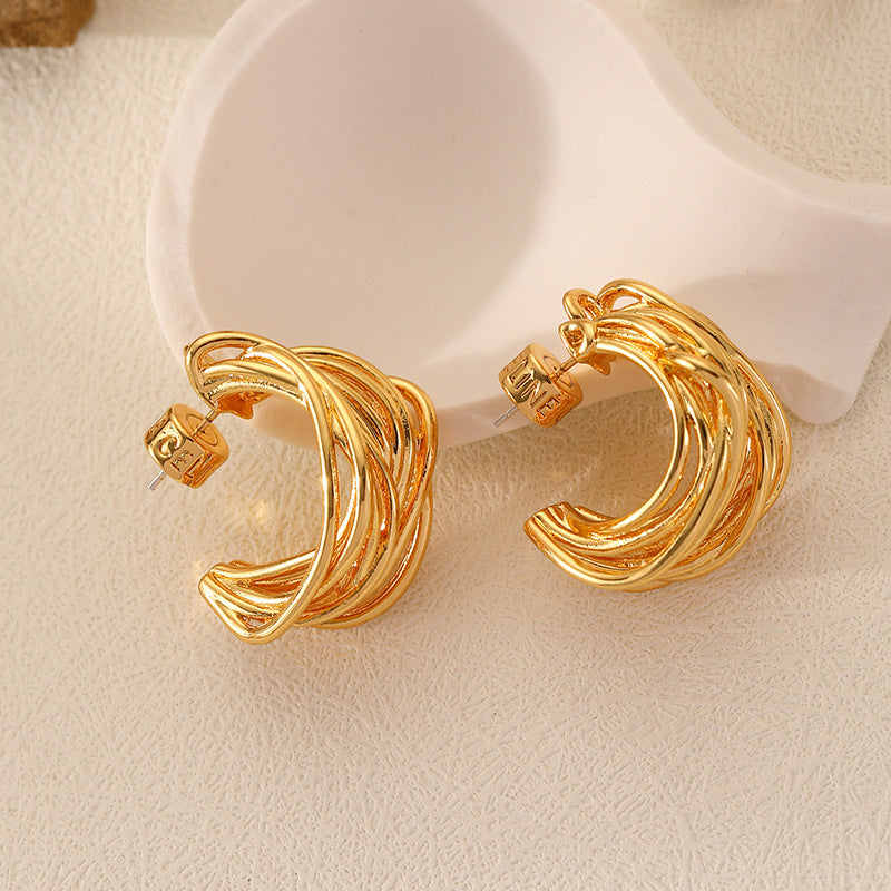 Multiple Line Metallic Wind C Earrings